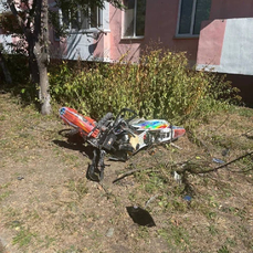 В Приморье двое подростков пострадали в ДТП на мотоцикле