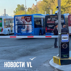 Шлагбаум на Семёновской починили и вернули после технического сбоя, но работу у подрядчика ещё не приняли