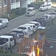 На детской площадке в Уссурийске у девочки в руках взорвался пистон от игрушечного пистолета (ВИДЕО; ФОТО 18+)