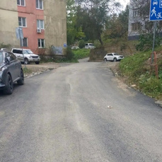 Во Владивостоке отремонтировали проезд от Никифорова до Сафонова, который два года назад раскопали для ремонта теплотрассы