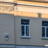 Фасады декорированы масками древнегреческого театра — newsvl.ru