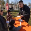 Детям предлагают пройти по всем "станциям" с картой и получить приз — newsvl.ru