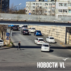 Под перекрытыми виадуками на Баляева с запозданием поставили временные знаки, но пешеходам не хватает &laquo;зебр&raquo; (ФОТО)