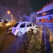 В Уссурийске столкнулись Nissan March и Honda Accord, погибли мужчина и двухлетний ребёнок